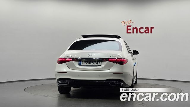 Mercedes-Benz S-Class 2022 — photo 4
