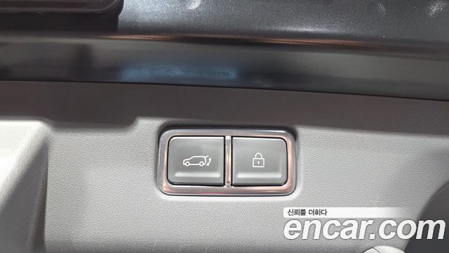 Kia EV9 2024 — photo 23