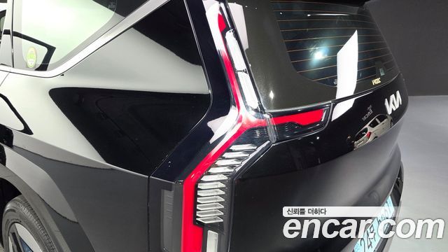Kia EV9 2024 — photo 9