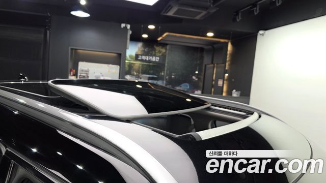 Kia EV9 2024 — photo 28