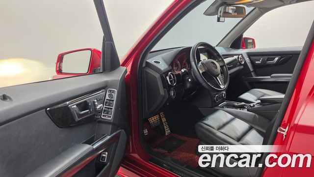 Mercedes-Benz GLK-Class 2013 — photo 10