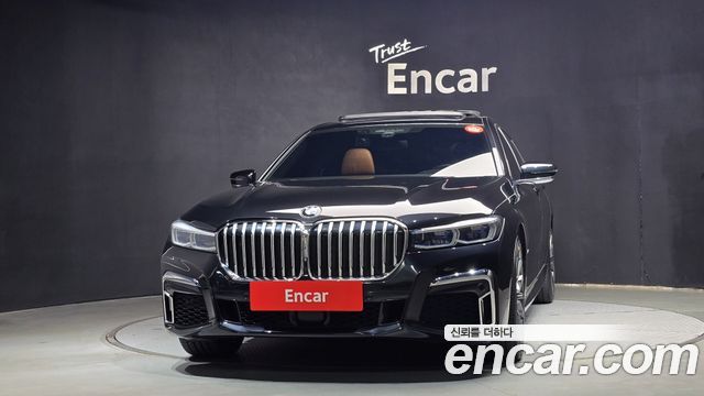 BMW 7-Series 2021 — photo 3