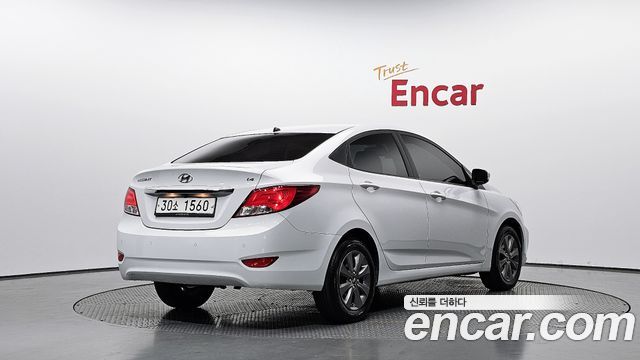 Hyundai Accent 2019 — photo 2