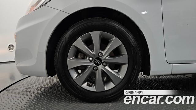 Hyundai Accent 2019 — photo 5