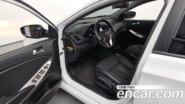 Hyundai Accent 2019 — photo 13