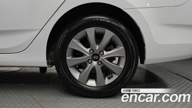 Hyundai Accent 2019 — photo 7