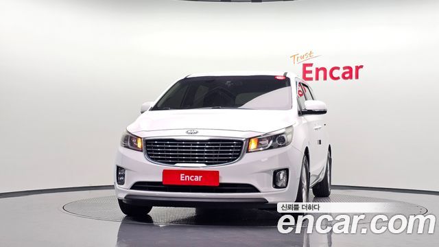 Kia Canival 2015 — photo 3