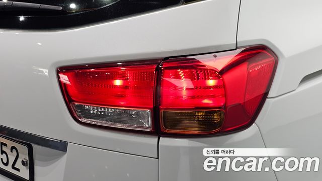 Kia Canival 2015 — photo 9
