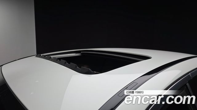 Mercedes-Benz E-Class 2021 — photo 34