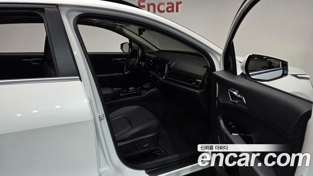 Kia Sportage 2022 — photo 17