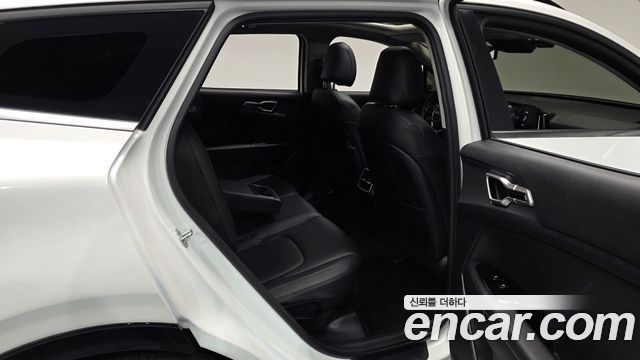 Kia Sportage 2022 — photo 18