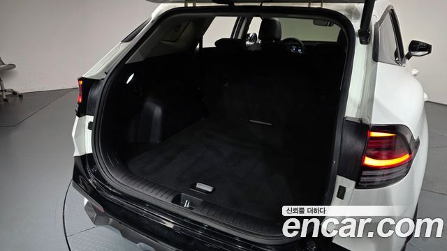 Kia Sportage 2022 — photo 26