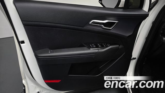 Kia Sportage 2022 — photo 14