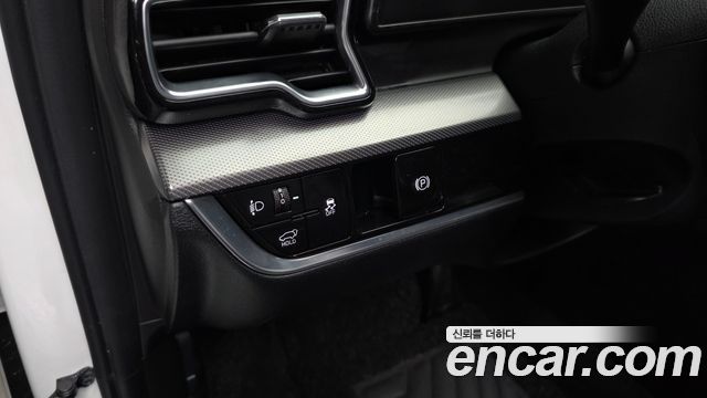 Kia Sportage 2022 — photo 29