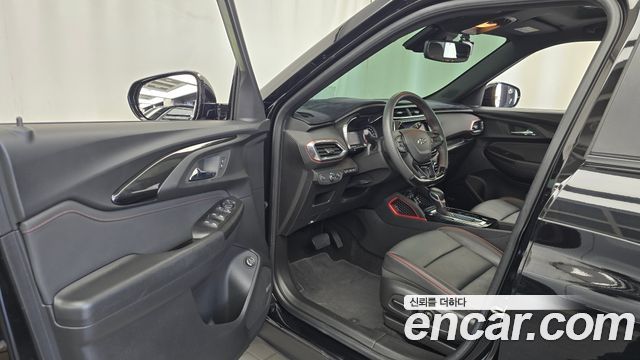 Chevrolet Korea Trailblazer 2022 — photo 13