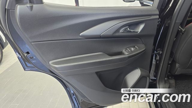 Chevrolet Korea Trailblazer 2022 — photo 15