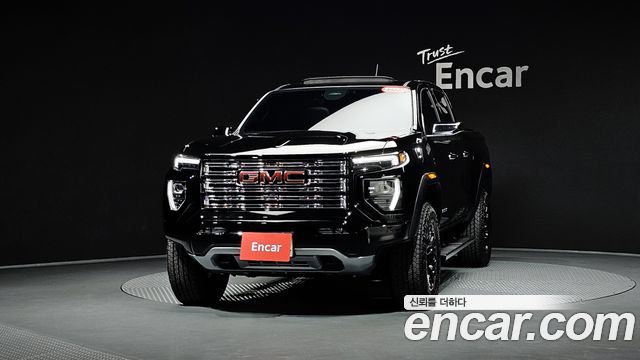 GMC Canyon 2026 — photo 3