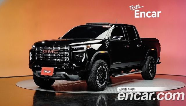 GMC Canyon 2026 — photo 1