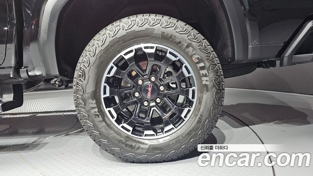 GMC Canyon 2026 — photo 7