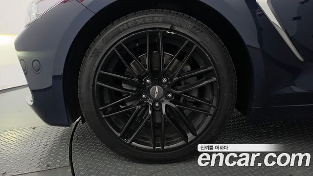 Genesis G70 2018 — photo 5
