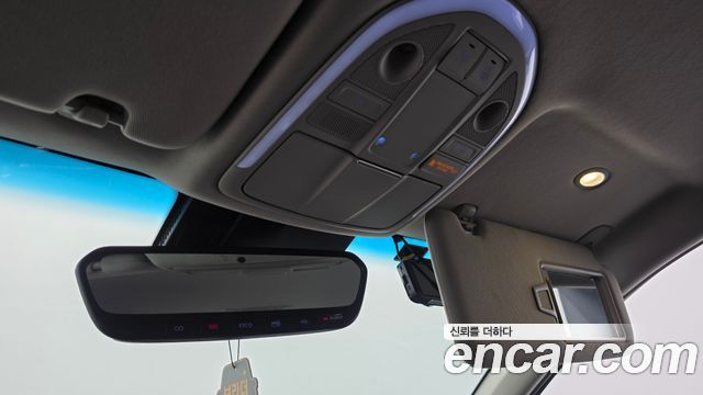 Genesis G70 2018 — photo 19