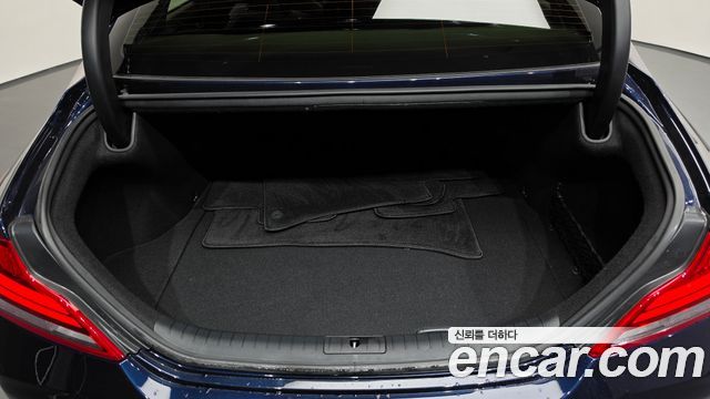 Genesis G70 2018 — photo 20