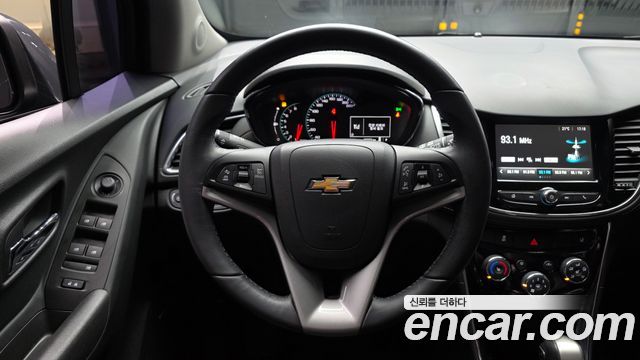 Chevrolet Korea Trax 2017 — photo 19