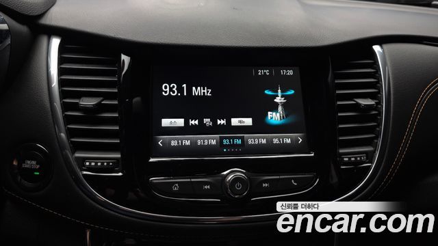 Chevrolet Korea Trax 2017 — photo 20