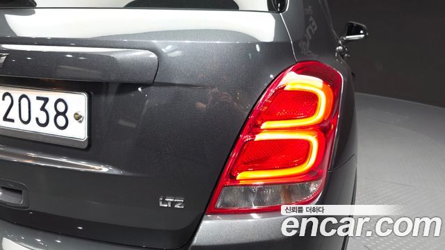 Chevrolet Korea Trax 2017 — photo 9