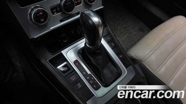 Volkswagen CC 2014 — photo 9