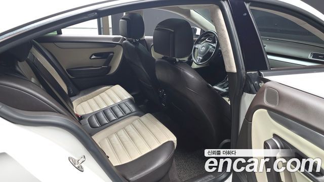 Volkswagen CC 2014 — photo 12
