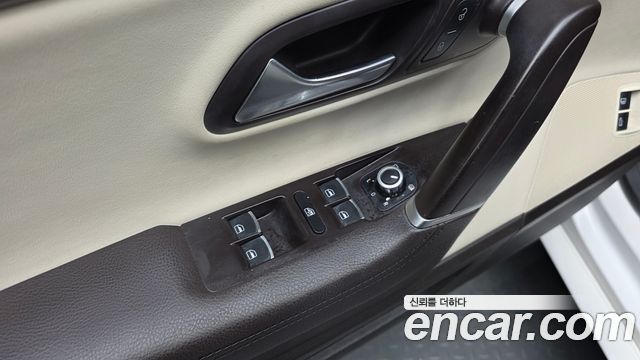 Volkswagen CC 2014 — photo 19
