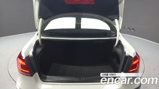 Volkswagen CC 2014 — photo 20