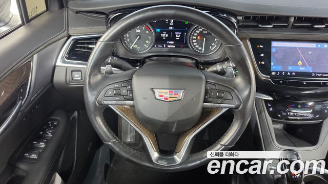 Cadillac XT6 2020 — photo 20