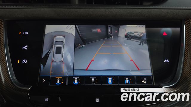 Cadillac XT6 2020 — photo 21