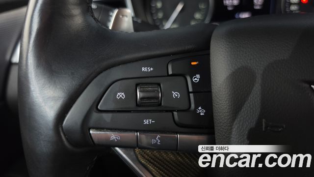 Cadillac XT6 2020 — photo 22