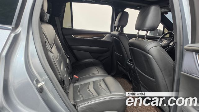 Cadillac XT6 2020 — photo 27