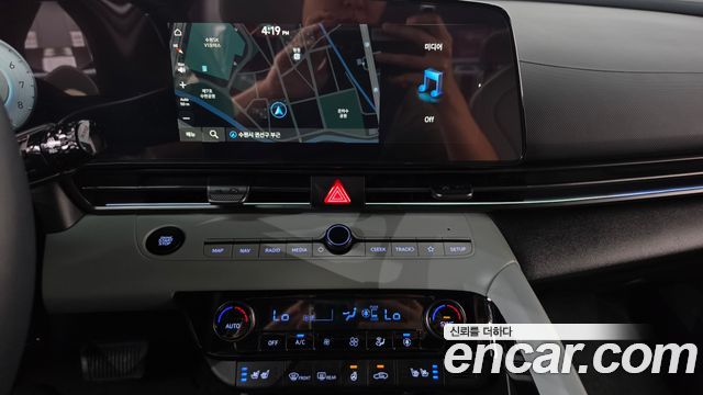 Hyundai AVANTE 2024 — photo 18