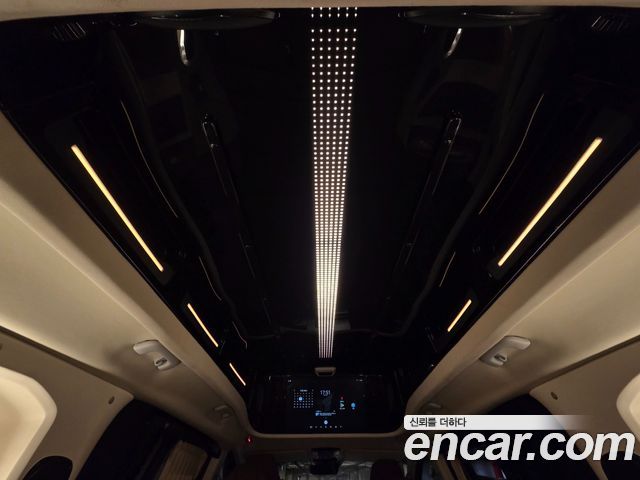 Hyundai Staria 2023 — photo 25