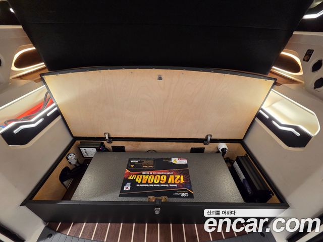 Hyundai Staria 2023 — photo 34