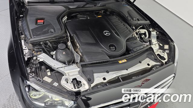 Mercedes-Benz E-Class 2021 — photo 6