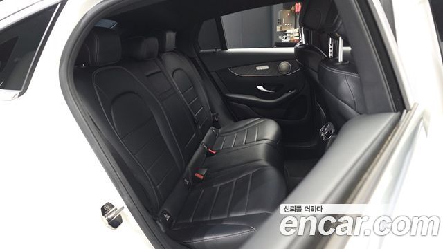 Mercedes-Benz GLC-Class 2019 — photo 18
