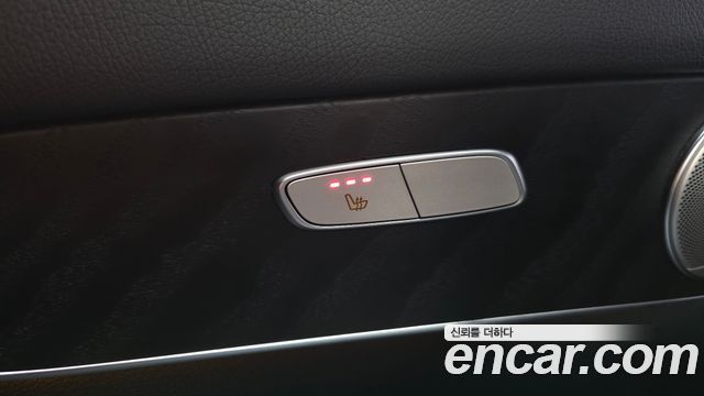 Mercedes-Benz GLC-Class 2019 — photo 25