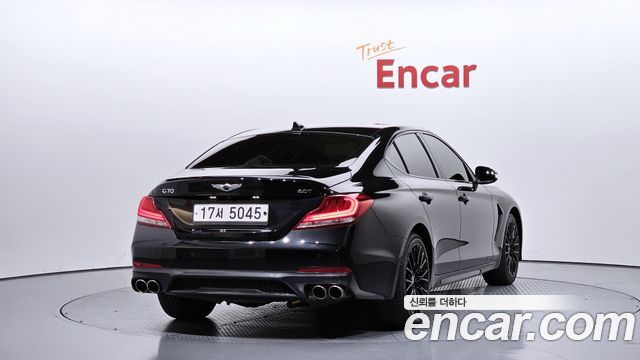 Genesis G70 2018 — photo 2