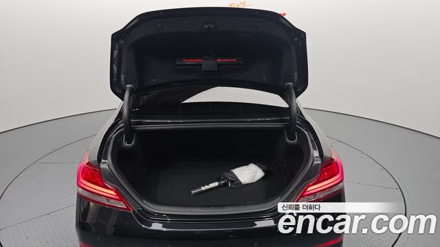 Genesis G70 2018 — photo 26