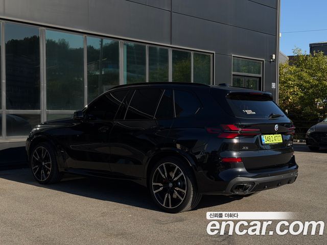 BMW X5 2026 — photo 3