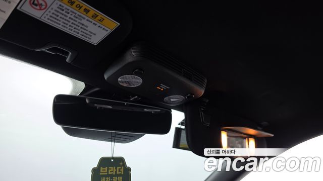 Ford Mustang 2019 — photo 24