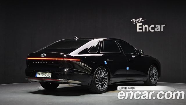 Hyundai Grandeur 2023 — photo 2