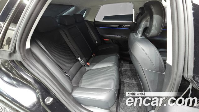Hyundai Grandeur 2023 — photo 17