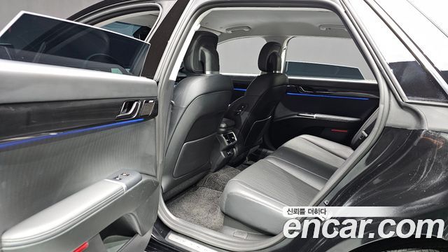 Hyundai Grandeur 2023 — photo 18